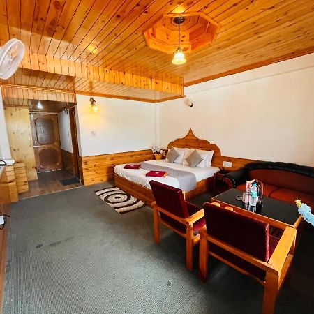 Hotel Hollywood - Top Rated & Most Awarded Property In Manali Exteriör bild