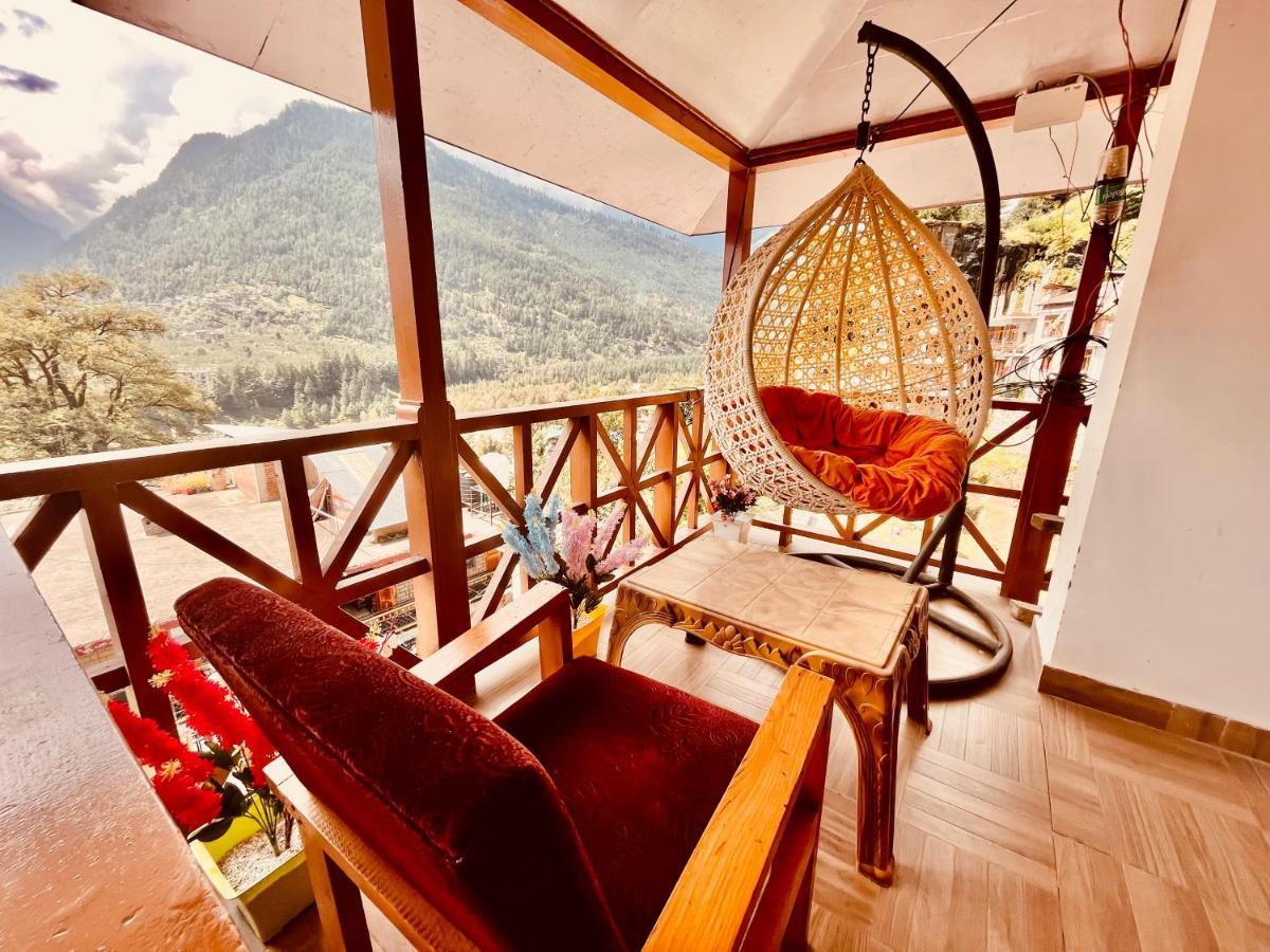 Hotel Hollywood - Top Rated & Most Awarded Property In Manali Exteriör bild