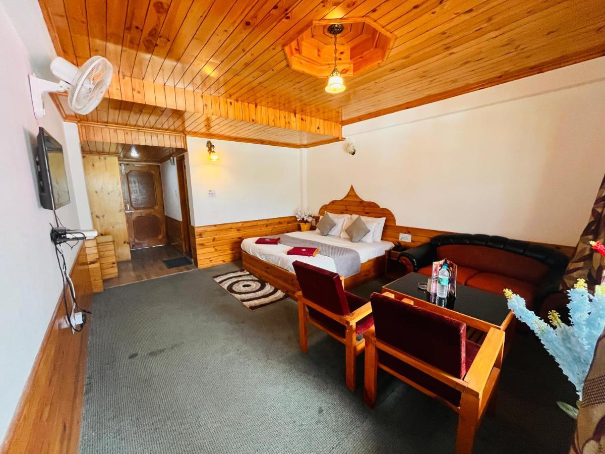 Hotel Hollywood - Top Rated & Most Awarded Property In Manali Exteriör bild