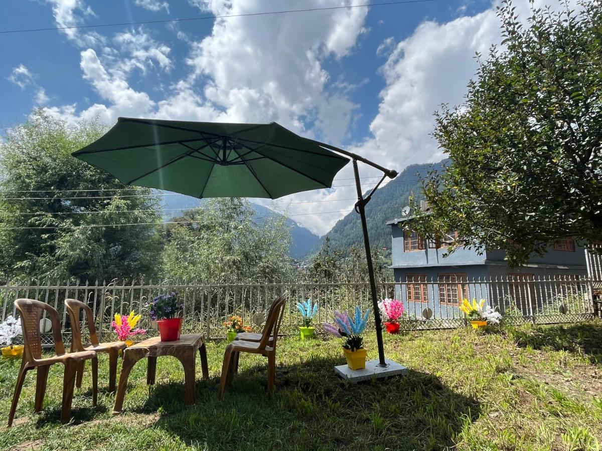 Hotel Hollywood - Top Rated & Most Awarded Property In Manali Exteriör bild