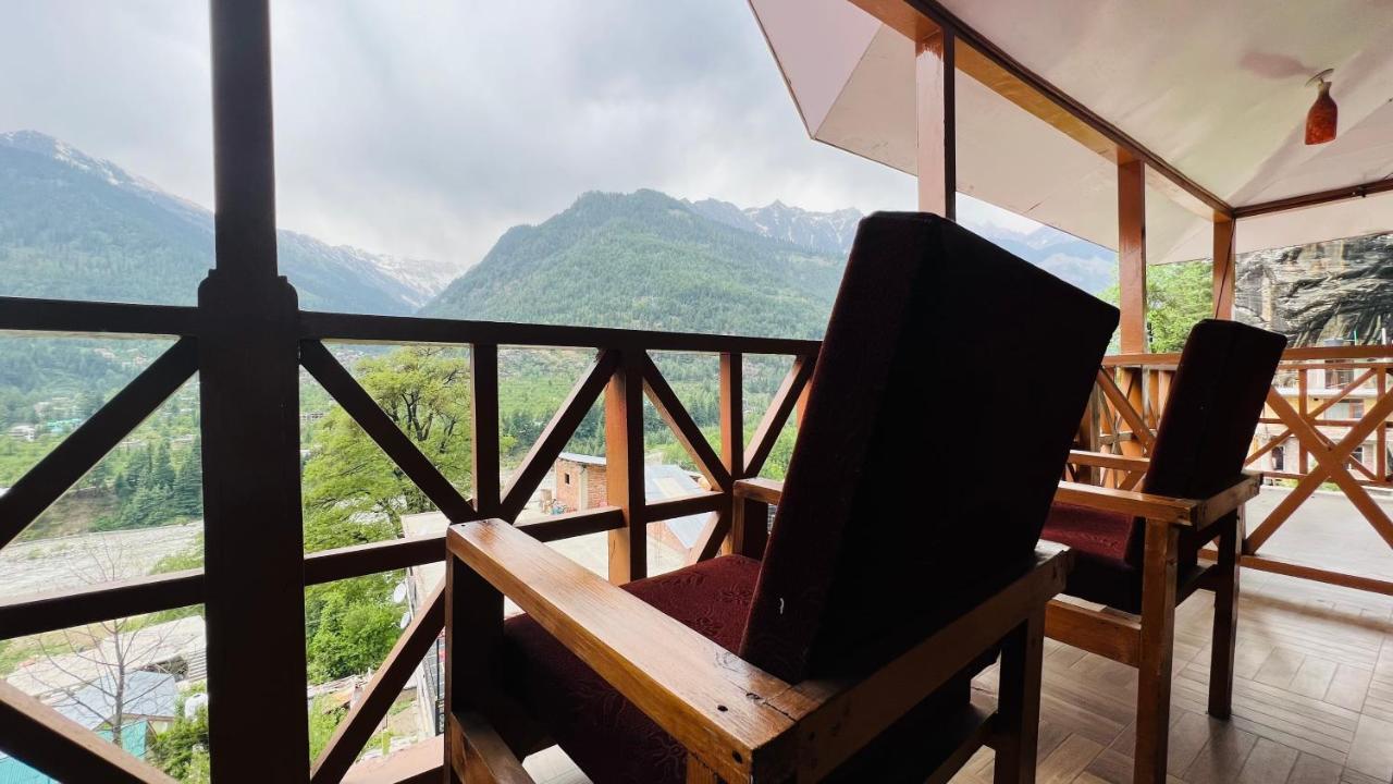 Hotel Hollywood - Top Rated & Most Awarded Property In Manali Exteriör bild