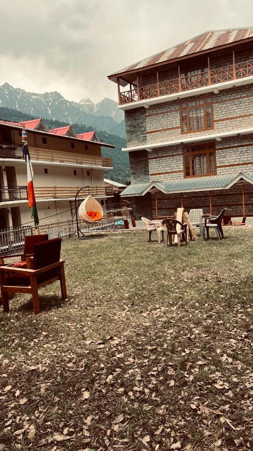 Hotel Hollywood - Top Rated & Most Awarded Property In Manali Exteriör bild